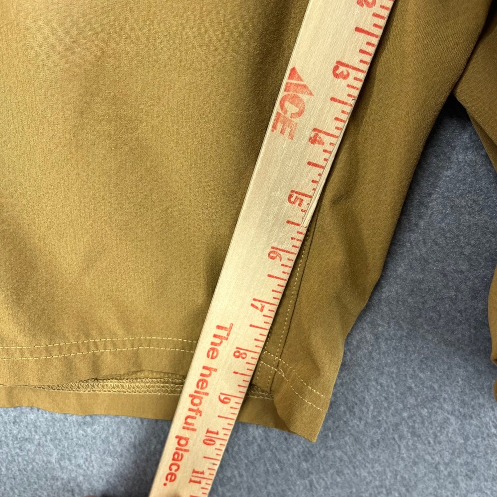 The North Face Mens Khaki Shorts Zip Pocket Outdoor Casual Size 38 - Picture 8 of 14